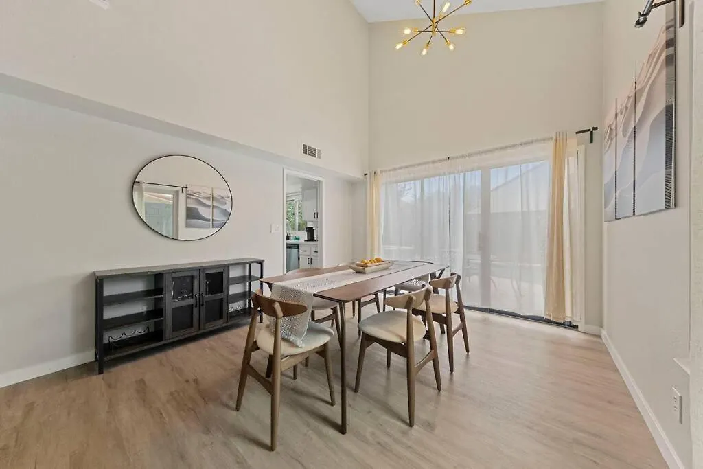 4Br Model Home W Pool And Pool Table In Henderson Las Vegas
